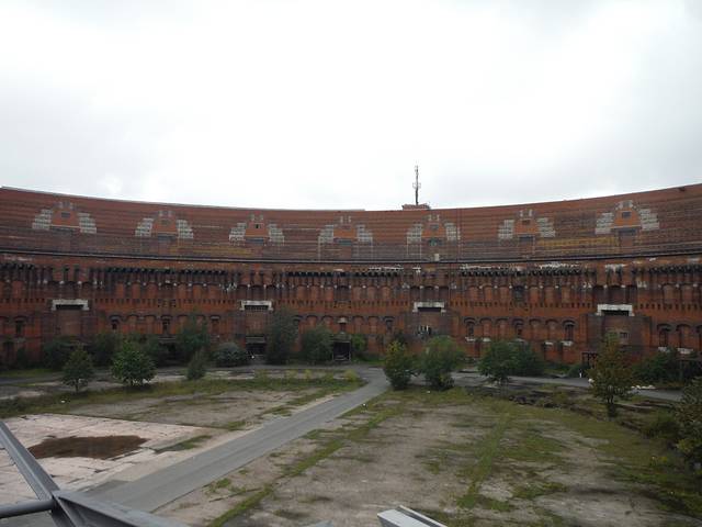 纳粹集结地档案中心