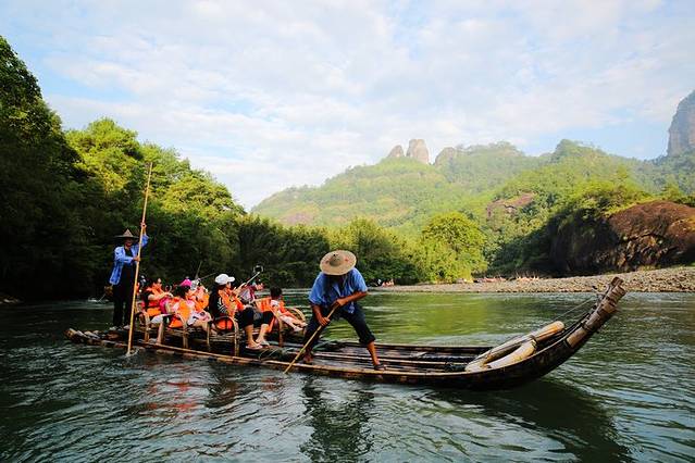 九曲溪竹筏漂流