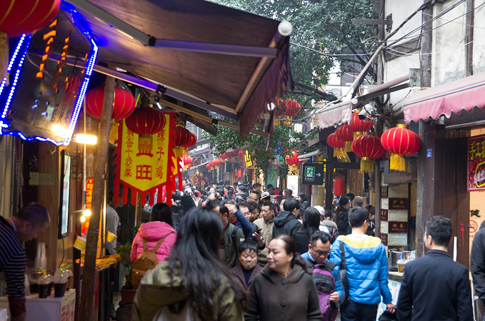 磁器口美食街图片