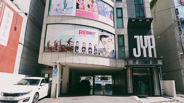 FNC娱乐经纪公司