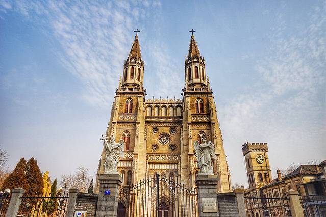 洪家楼天主教堂