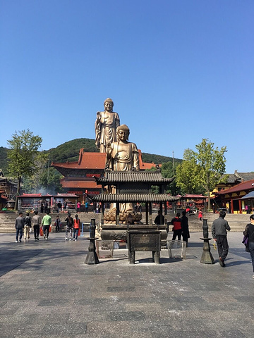 2017灵山景区游玩最佳时间:5-10月份,灵山大佛