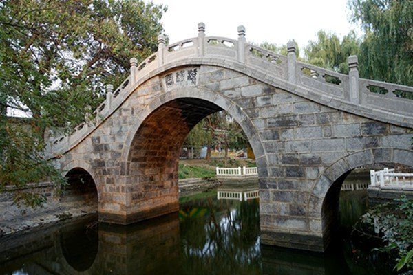 戚城考古遗址公园