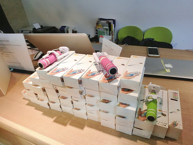 2017这里的小提示,最好把头发都盘起来哦,如果