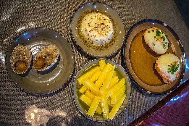 叼嘴人江湖酒馆 