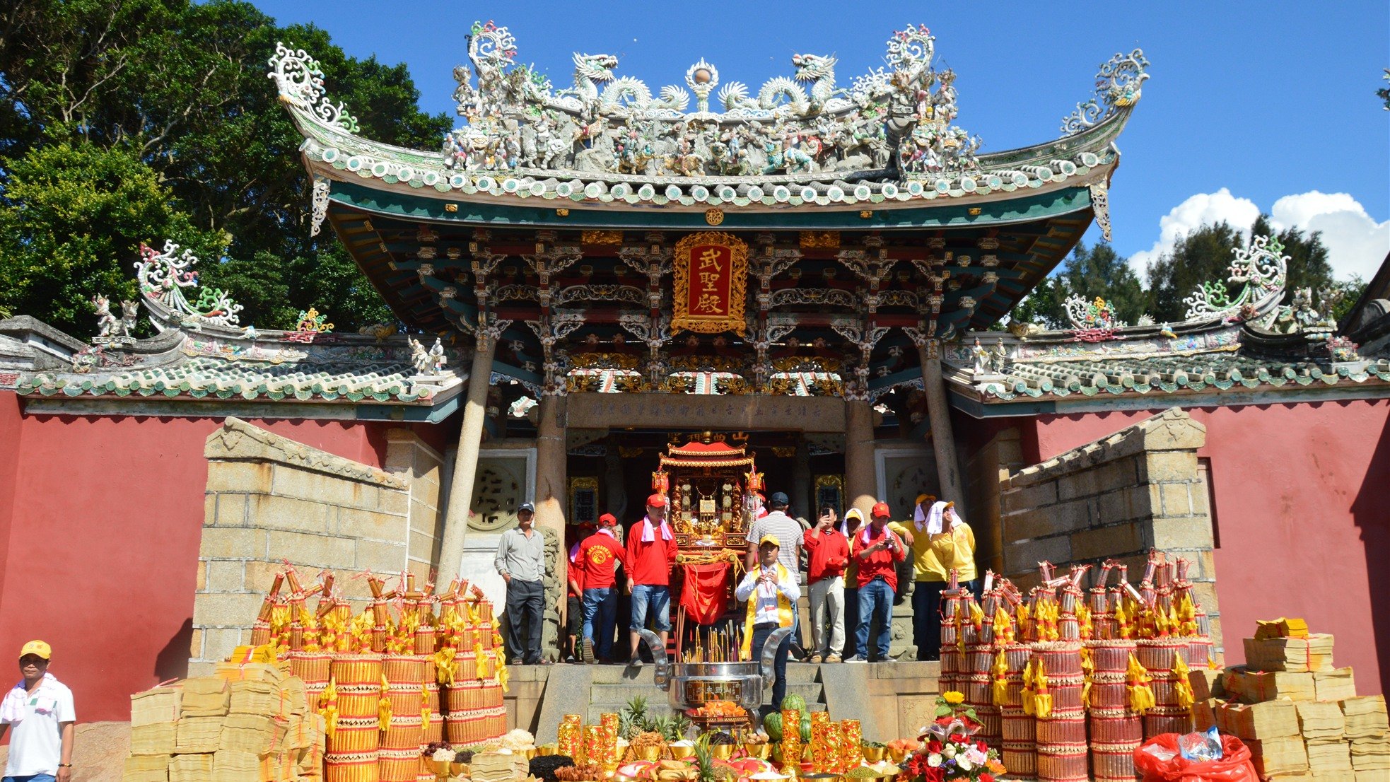 色影姐 《爱上东山岛,醉在蓝天碧水之中》中提到的 关帝庙 攻略 来自