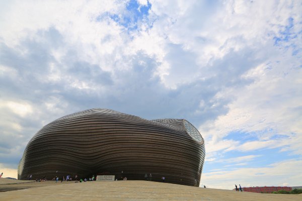 鄂尔多斯大剧院