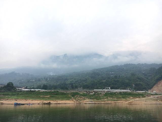 蝶舞清江·恩施野三峡综合旅游区