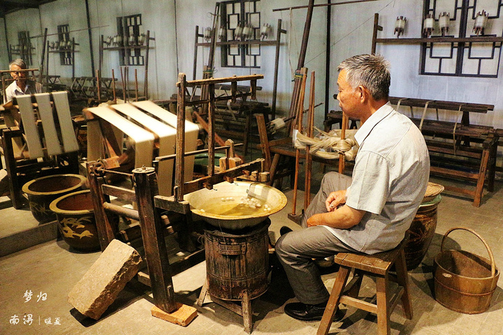 古法缫丝蚕蛾永生