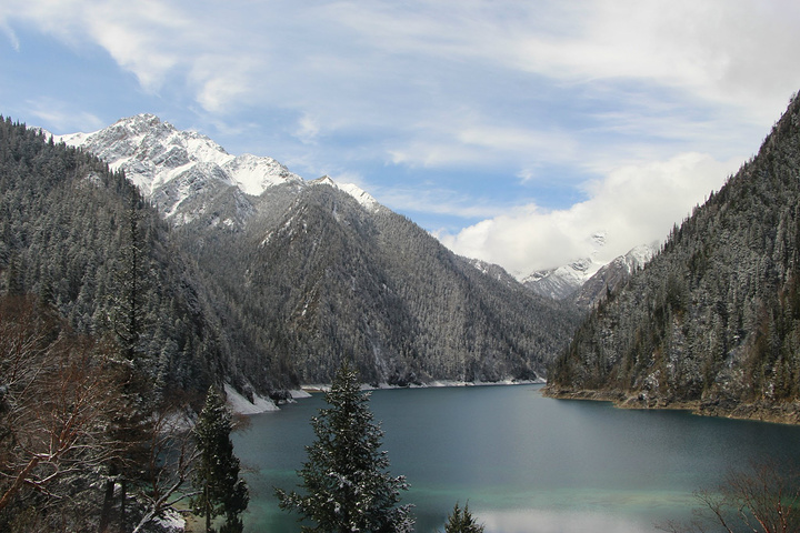 人间仙境——九寨沟.