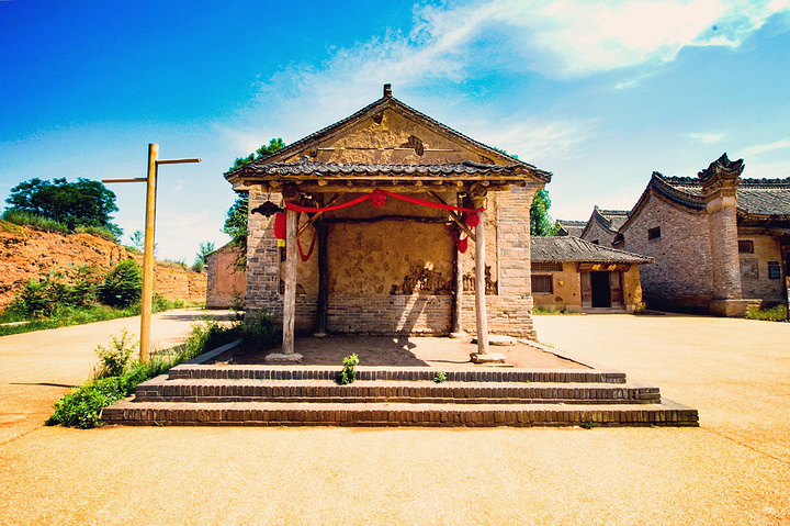 这个建筑是不是特别有关中的风味!特别是她的