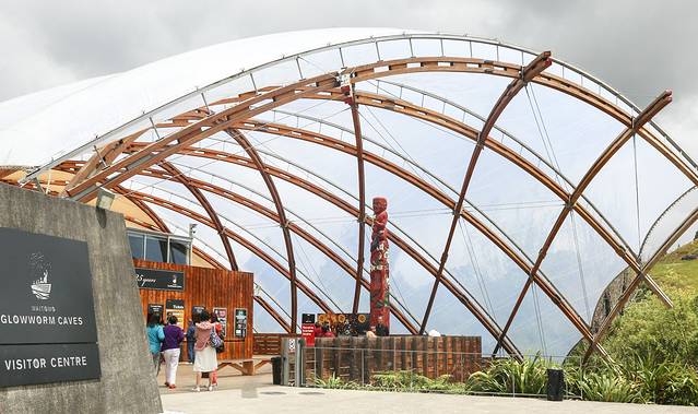 怀托摩萤火虫洞