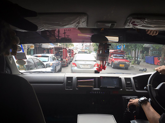 2017从北京抵达了清迈机场泰国的时差比国内