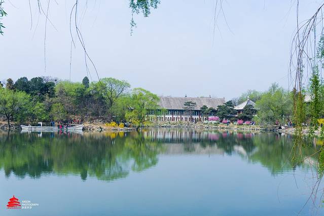 北京大学-未名湖