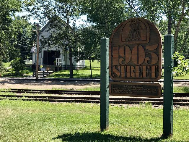 埃德蒙顿古堡公园