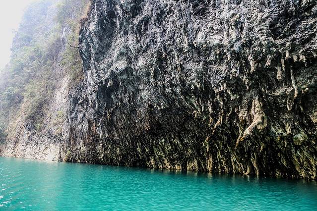 碧江天生桥景区