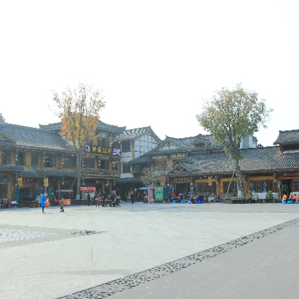 乐山市旅游景点_2018年乐山市旅游收入(3)