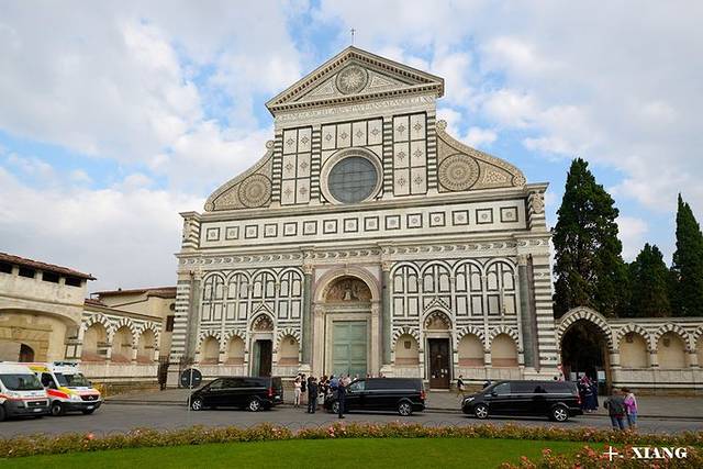 新圣母玛利亚教堂