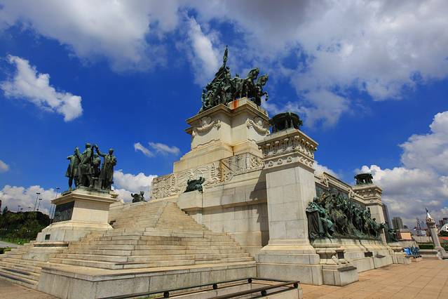 巴西独立纪念碑