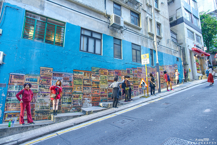 2018出境率最高的,莫过于嘉咸街的这片涂鸦墙