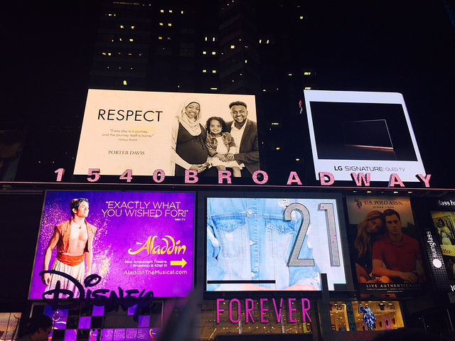 2018和哥哥嫂嫂小宝一起拍拍拍,等着百老汇经