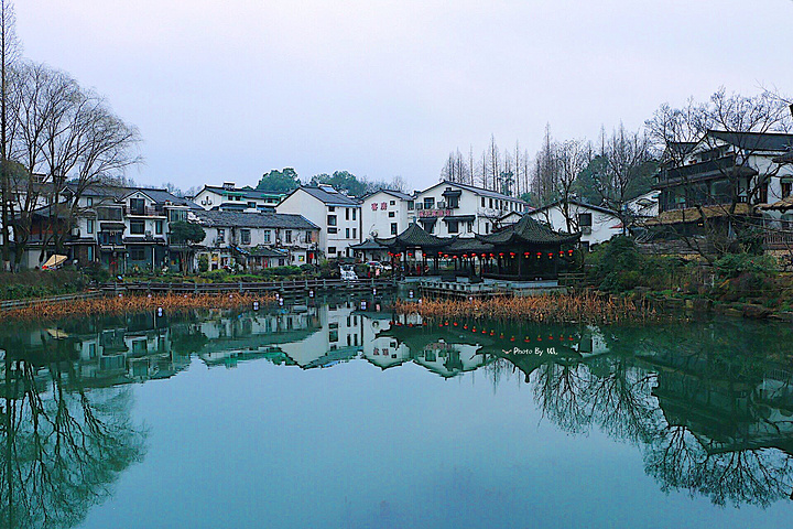 一转眼就到了最后一天我们早早起床准备骑车去青芝坞欣赏欣赏一下美景