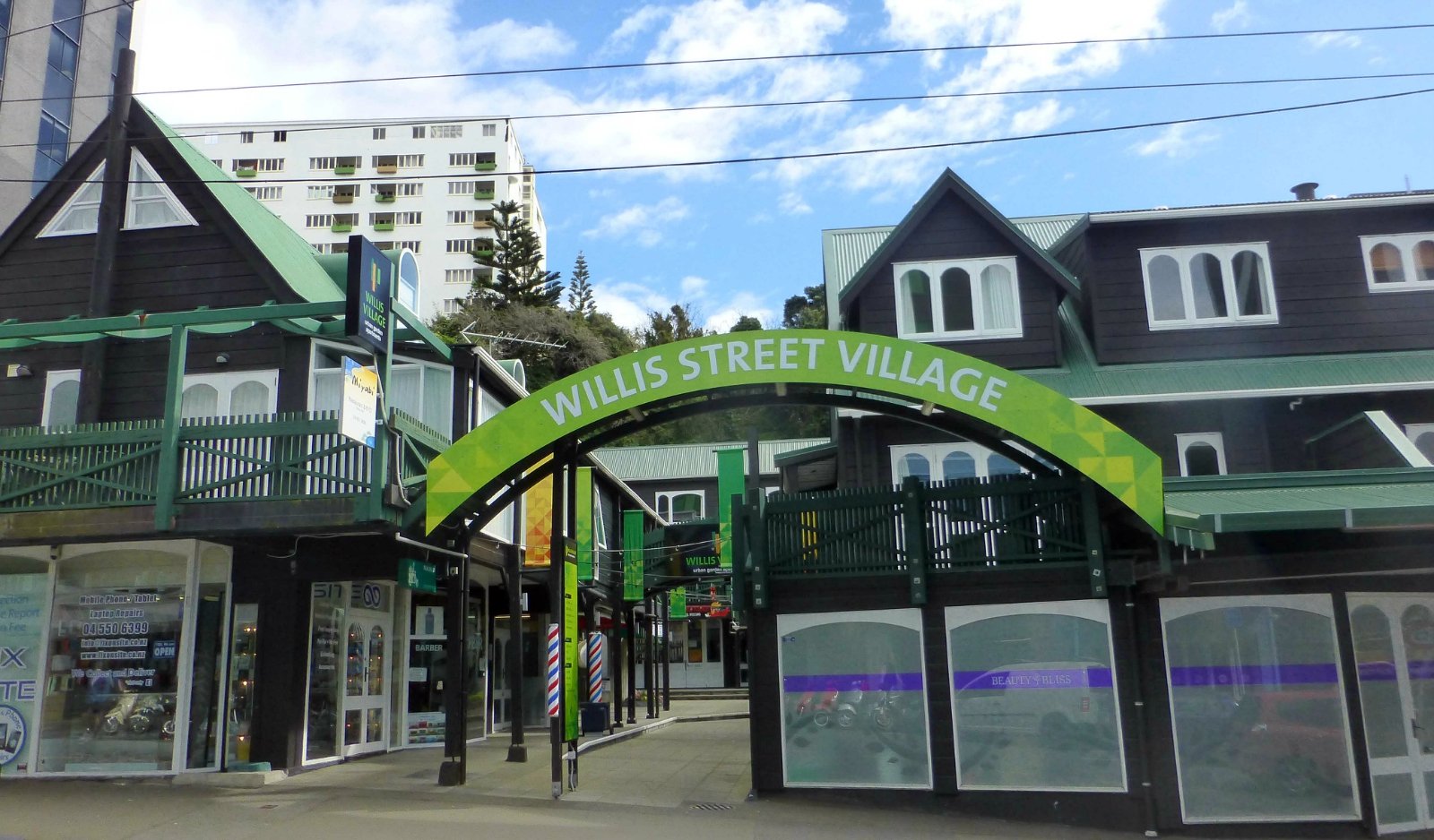 2024古巴街购物,古巴街上小商店很多，书店，...【去哪儿攻略】