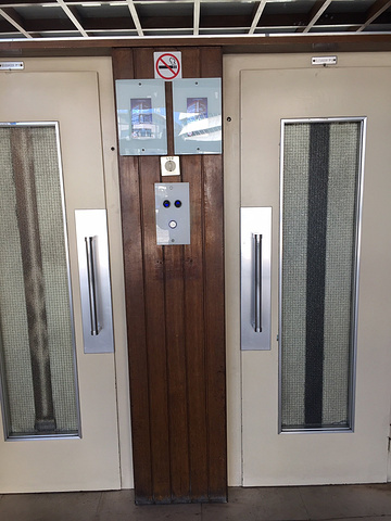 唯一遗憾的是没有时间去波尔图。圣胡斯塔升降