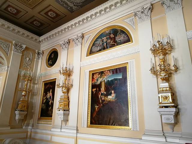 巴甫洛夫斯克公园