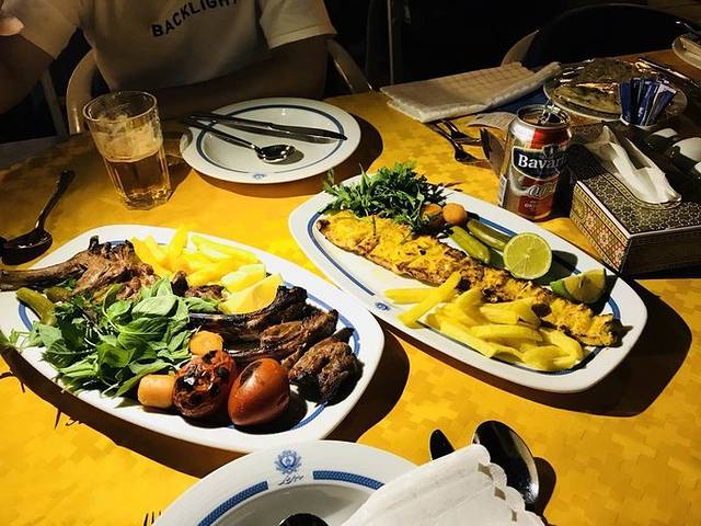 Abbasi Hotel Teahouse