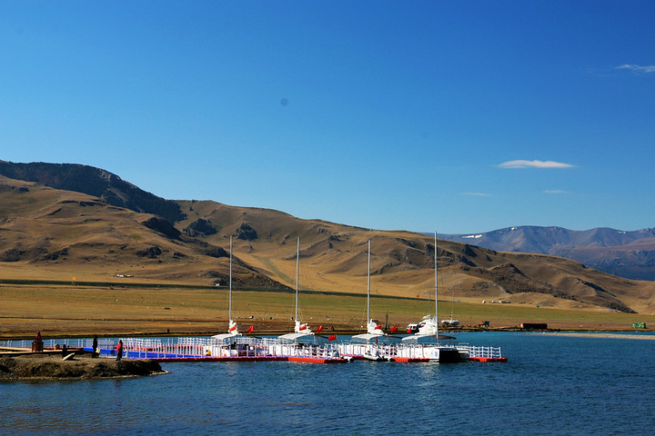 赛里木湖(sayram lake):省级旅游名胜景区,第五批国家级风景名胜区,是