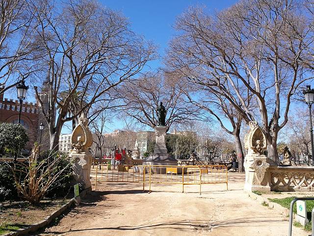 巴塞罗那凯旋门