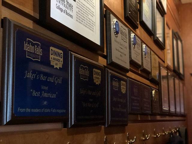 Jakers Bar And Grill