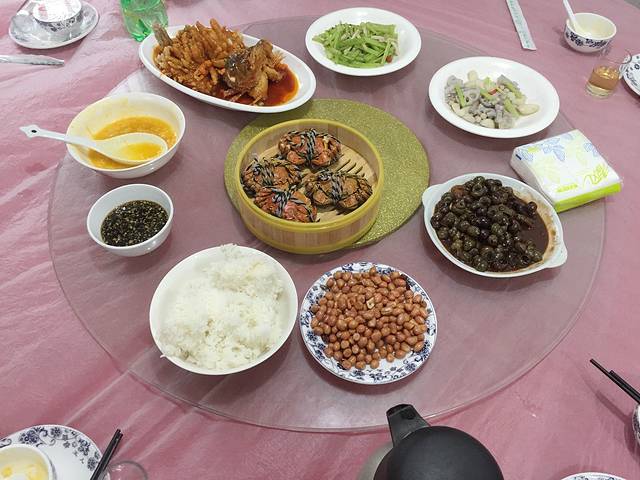 正宗包氏蟹庄(阳澄湖莲花岛店)