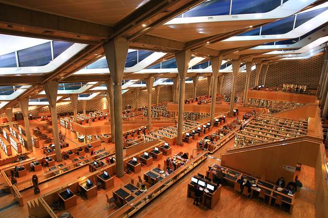 亚历山大图书馆