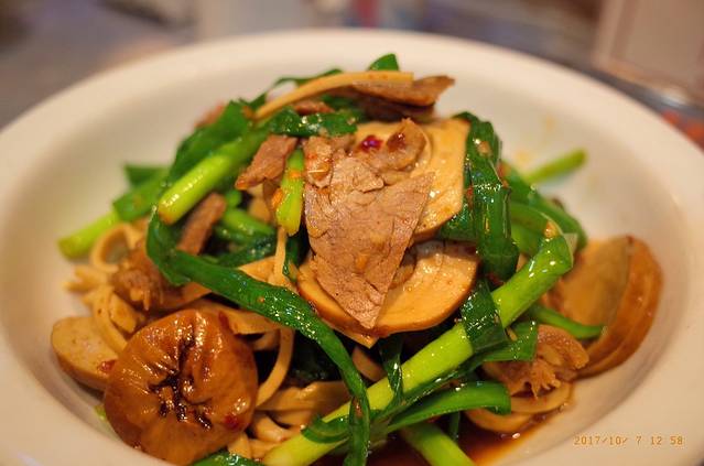 老街鱼嘴巴连锁餐饮(坡子街店)