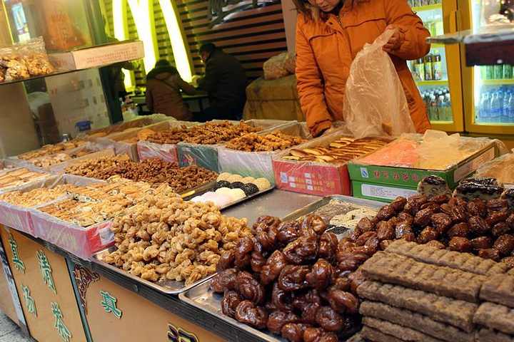 南市食品街说白了就是一座食品商场有很多天津特产是来天津旅游购买