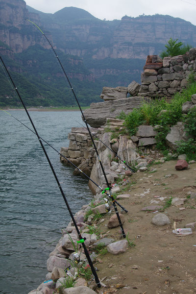 巍巍太行行—河南安阳林州石板岩王相岩宾馆