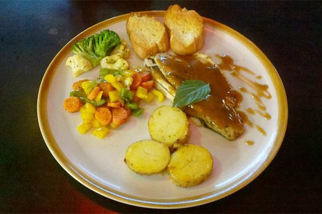 The Orchid Restaurant & Bar酒吧