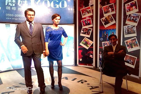 帷幕开啦红地毯蜡像艺术馆