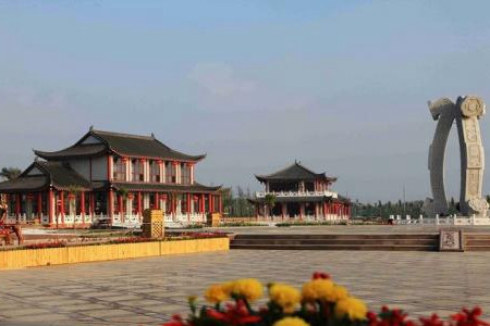 刘洪文化园海浪谷