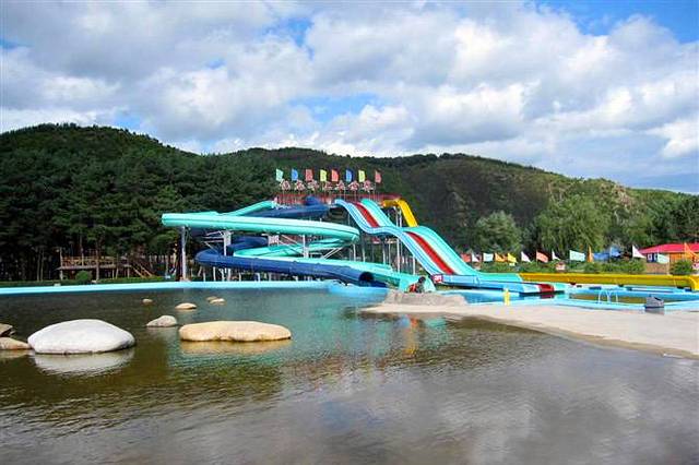 亿龙水上风情园