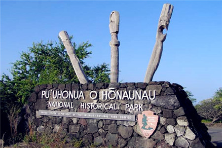 普吾可霍拉神庙国家历史遗迹