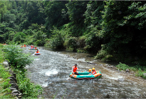 7 0 0明月峡漂流 0%去过萍乡的驴友来过这里 萍乡景点排名第23 明月峡
