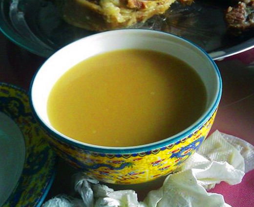 玛拉沁(都兰小区东北)