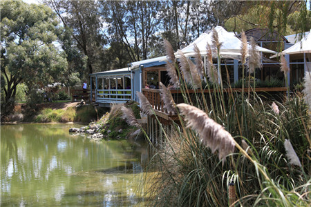 麦姬比尔农庄商店