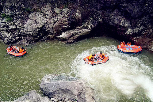 永定河珍珠湖段漂流