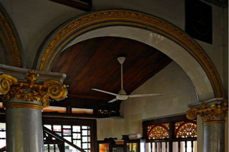 甘榜吉宁清真寺