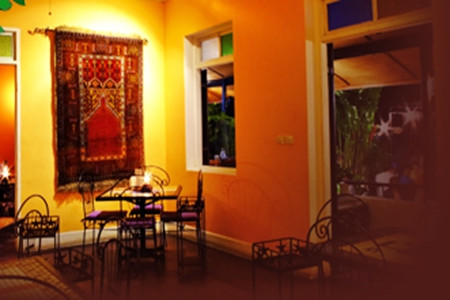 River Side Bar & Restaurant