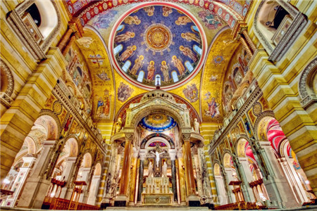 圣路易圣殿主教座堂